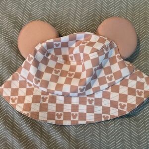 Cute.zo.designs Disney bucket hat for children